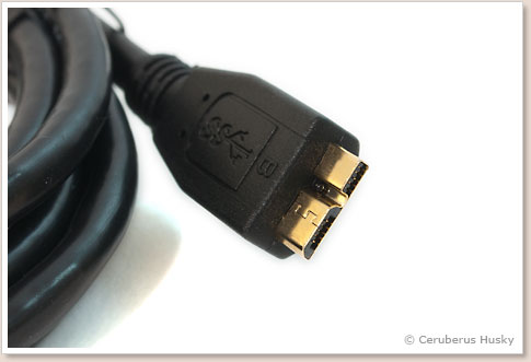 USB 3.0 MicroB