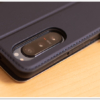 Xperia 5 II に手帳型カバーを取り付けてみよう